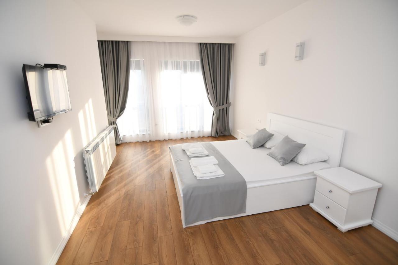 Elan Luxury Apartments & Rooms Plav Eksteriør bilde