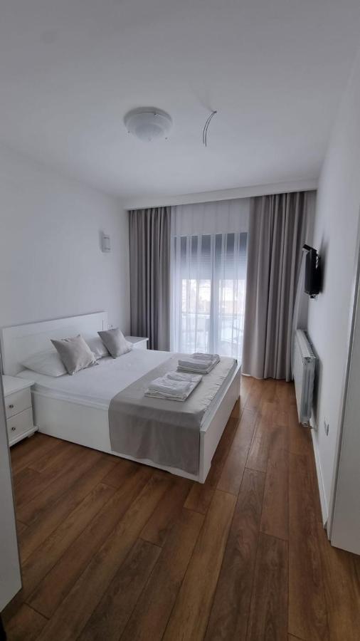 Elan Luxury Apartments & Rooms Plav Eksteriør bilde